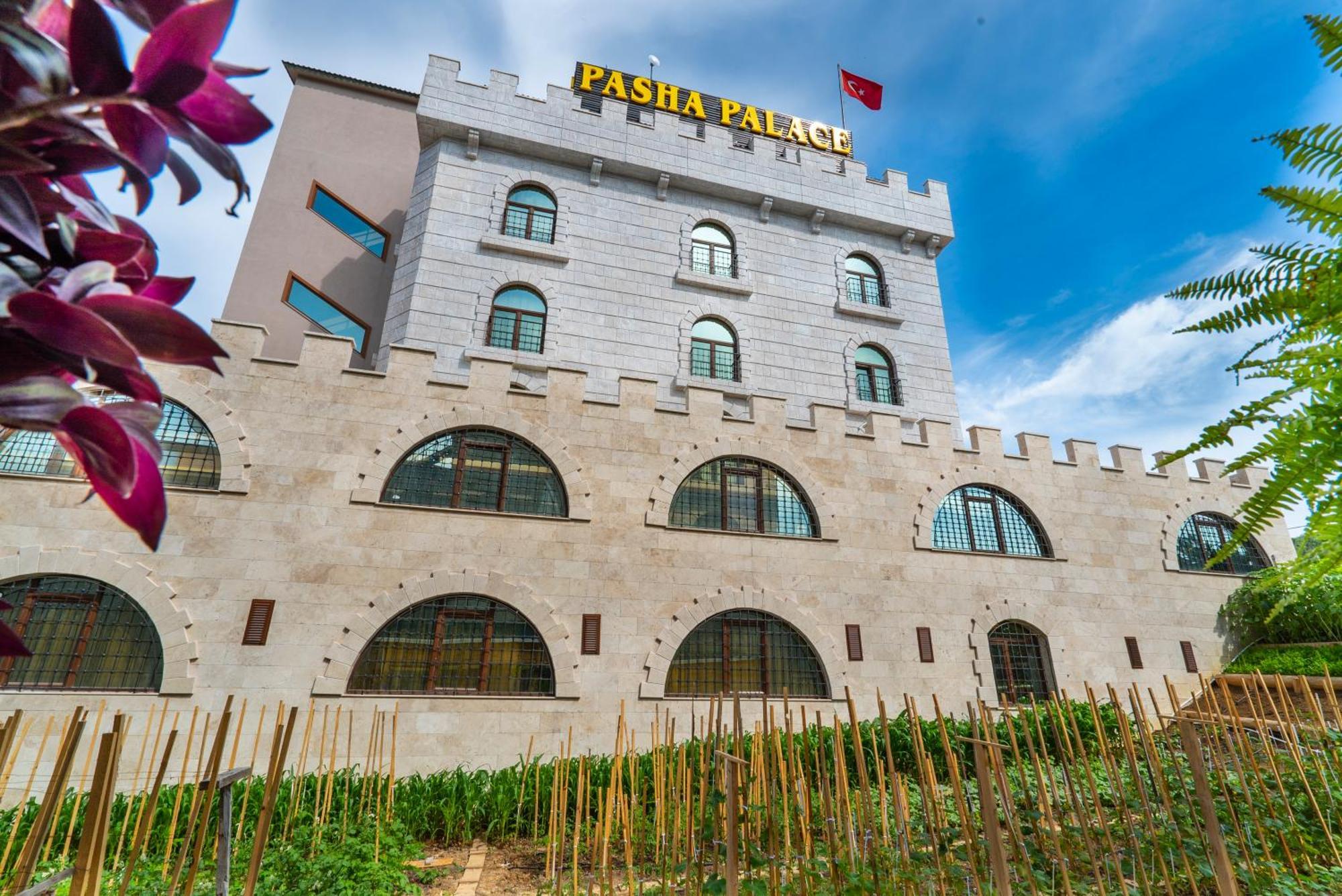 Hotel Pasha Palace